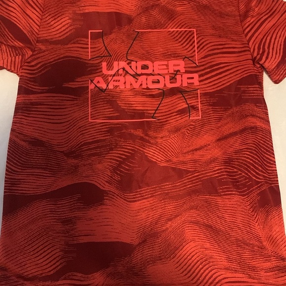 Under Armour boys T-shirt - Picture 2 of 8